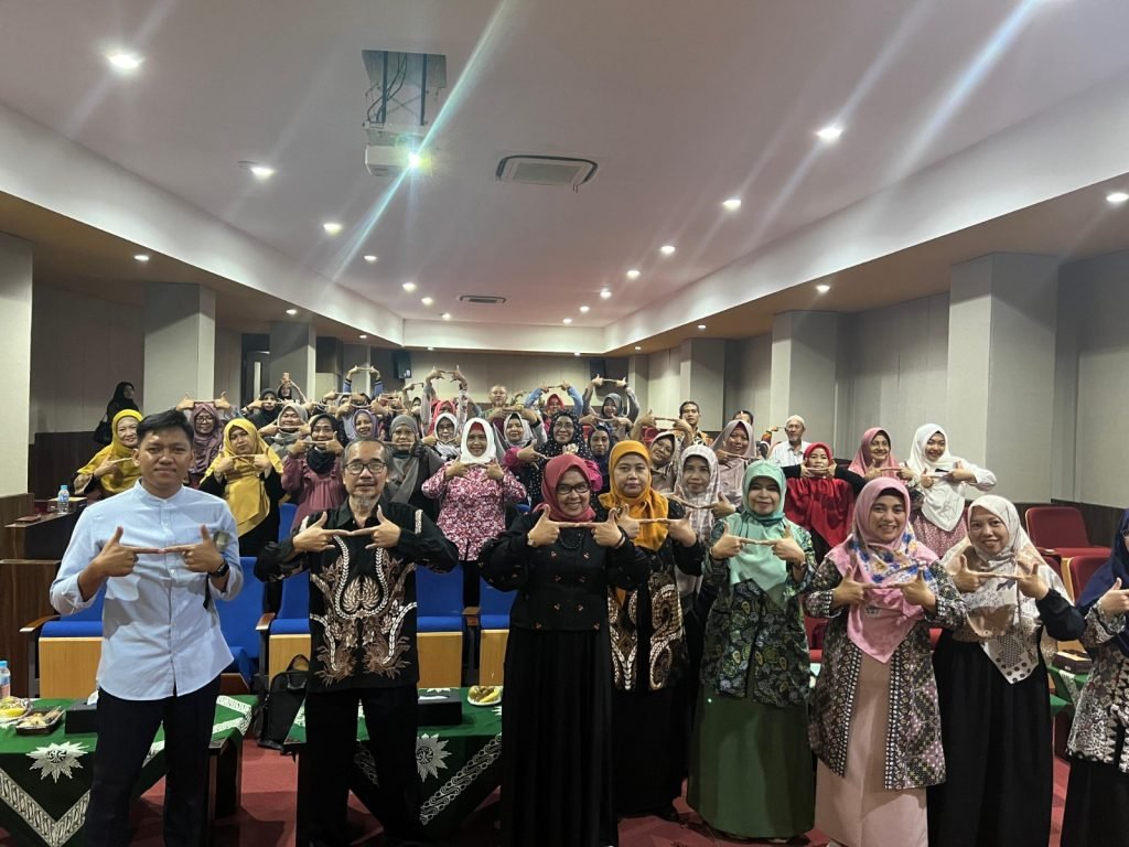 Sertifikasi Halal untuk Meningkatkan Daya Saing Produk UMKM