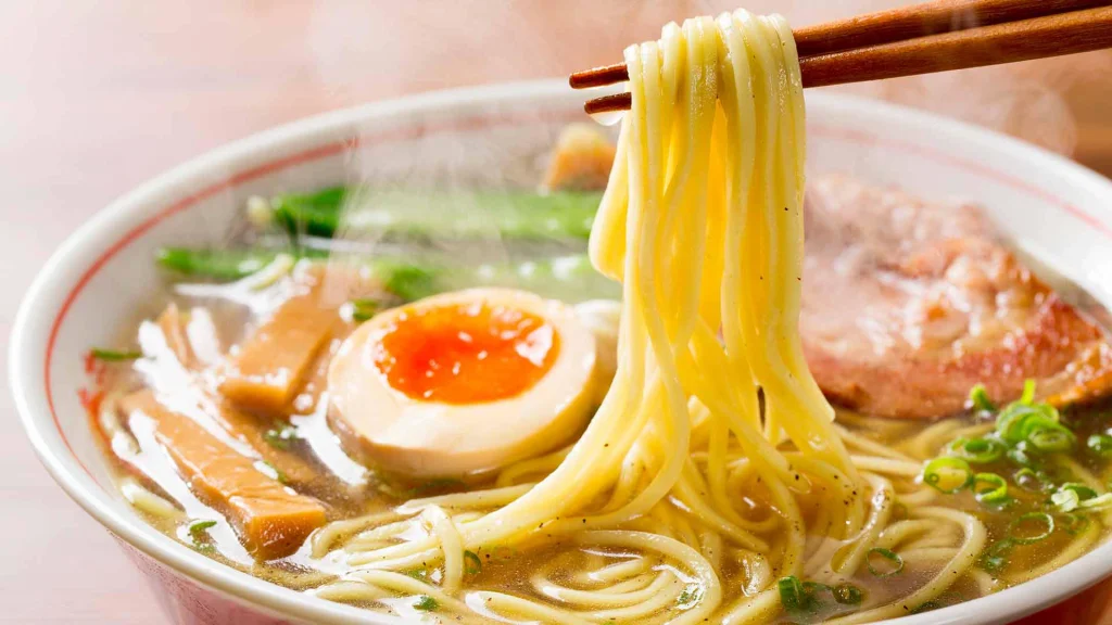 Ramen Itu Nggak Selalu Halal: Panduan Cermat untuk Konsumen Muslim